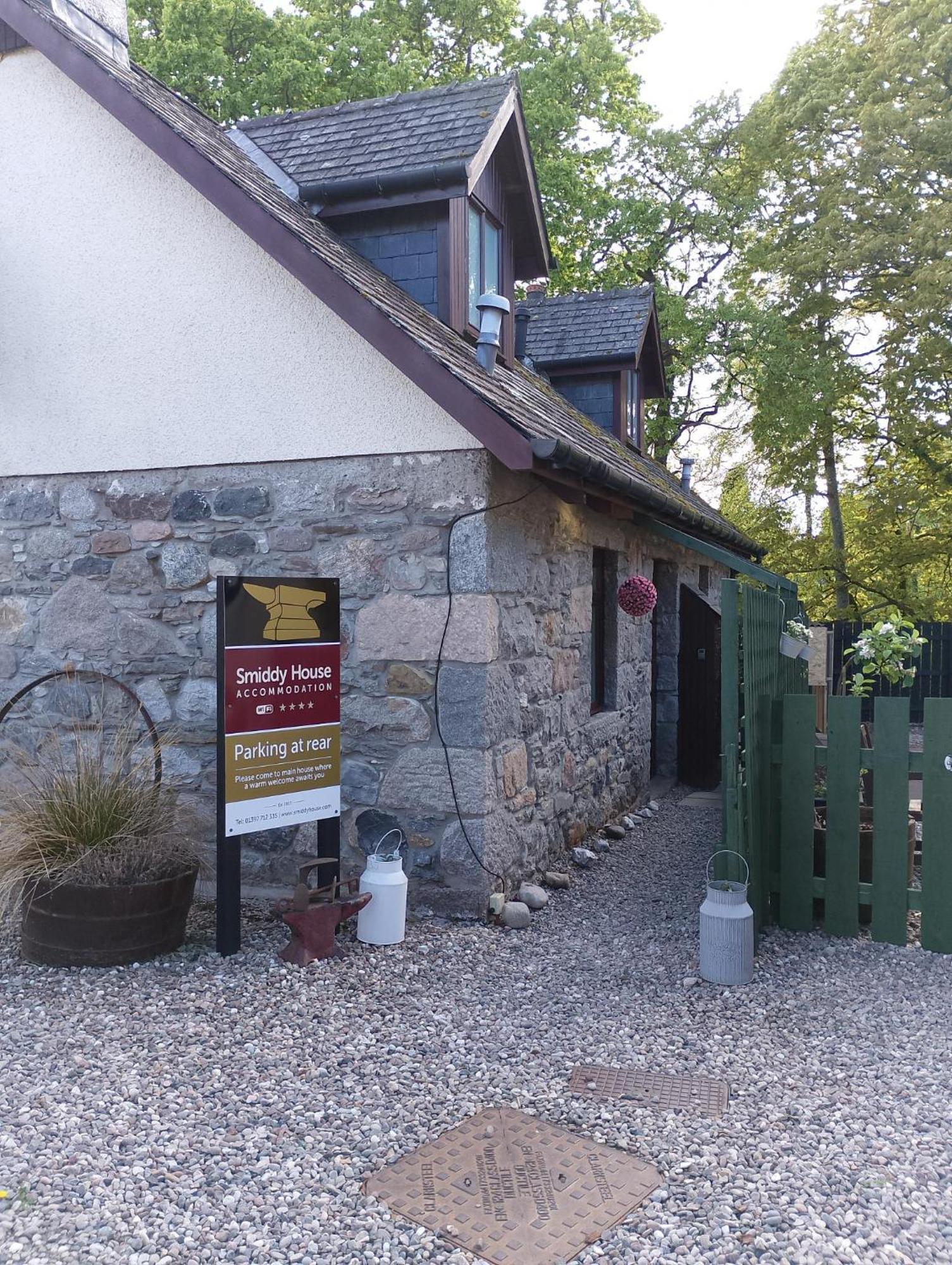 Smiddy House Bed & Breakfast Spean Bridge Exterior foto